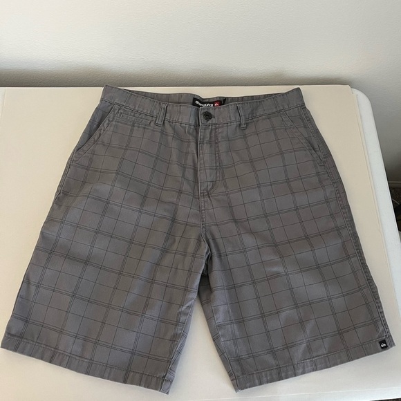 Quiksilver Other - Quicksilver Surf Beach Brand Gray Plaid Shorts 36